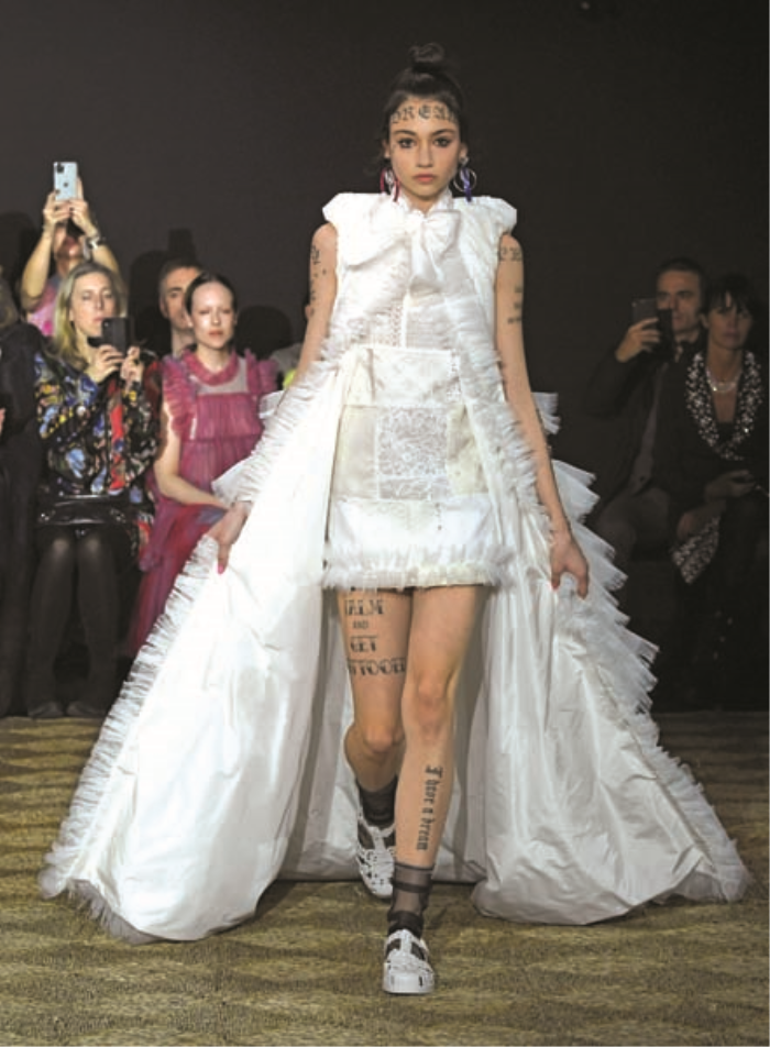 GELİNLİK TRENDLERİ