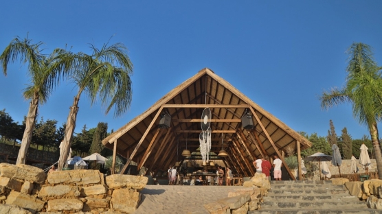 Çeşme'nin Kült Mekanı: Momo Beach