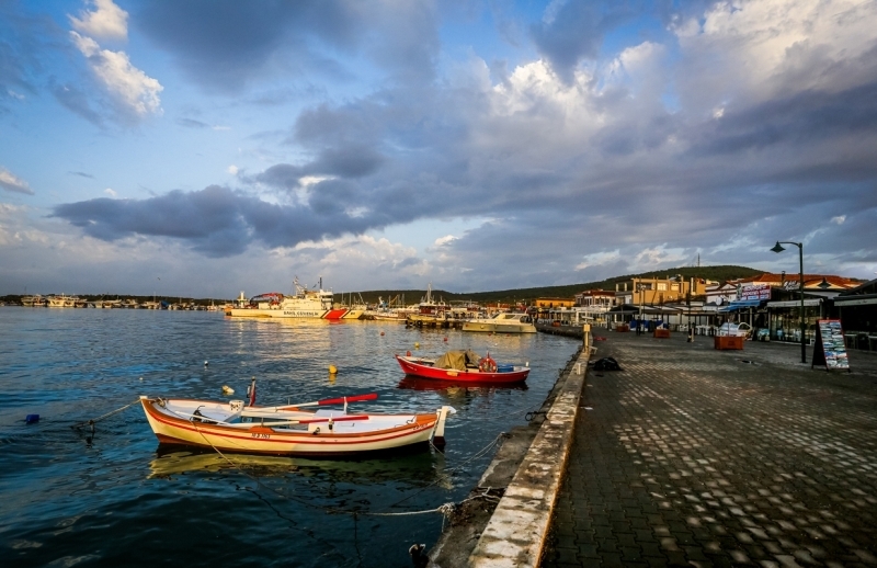 ‘Her Şehri Ünlüsüyle Geziyoruz' Cunda'da