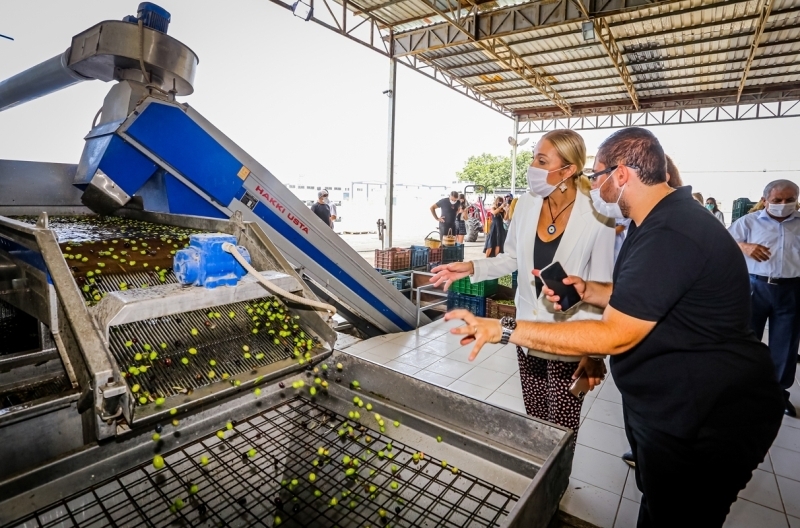 ‘Her Şehri Ünlüsüyle Geziyoruz' Cunda'da