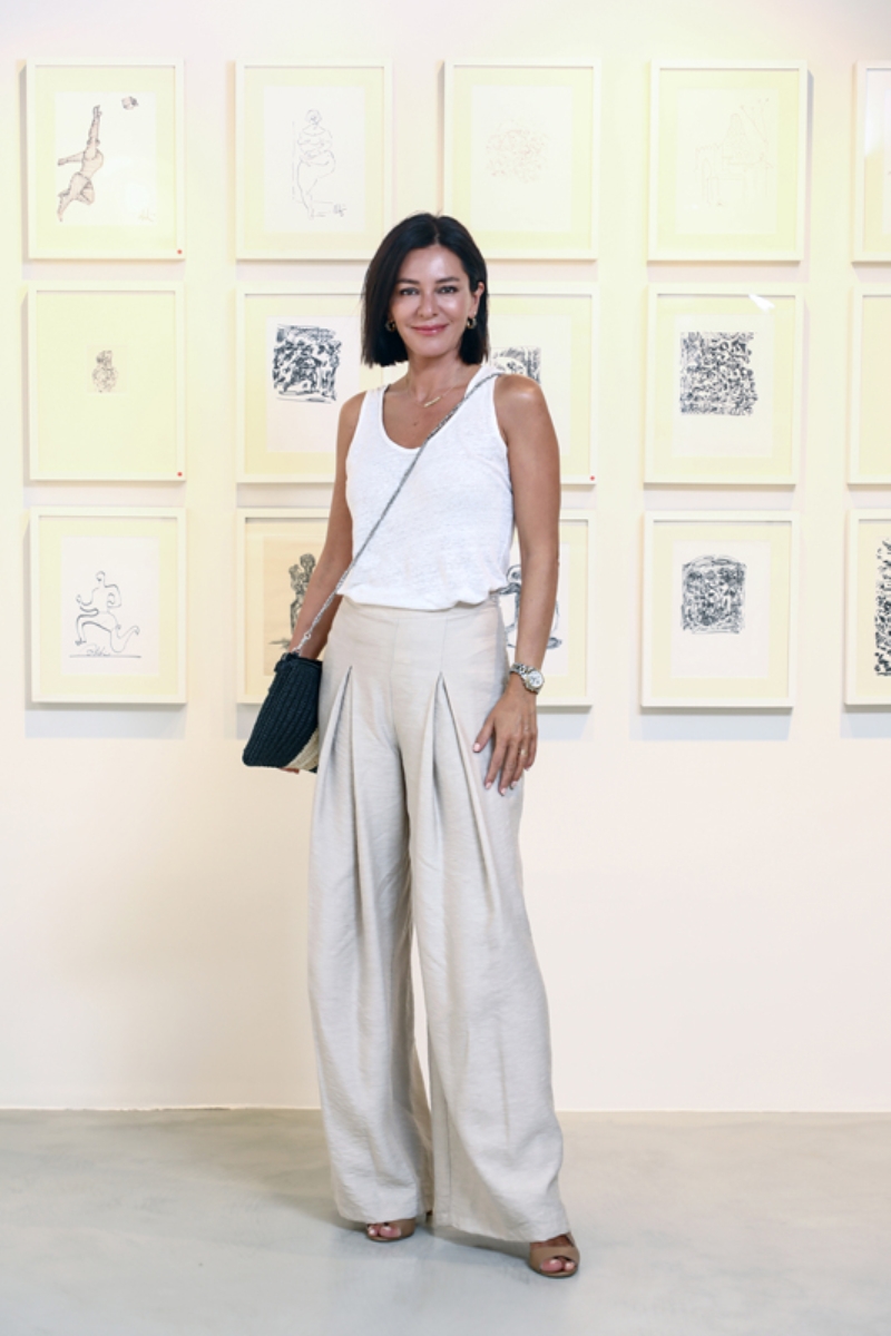 Abidin Dino'nun “Kara İçinde Ak Bir Umut'' Sergisi