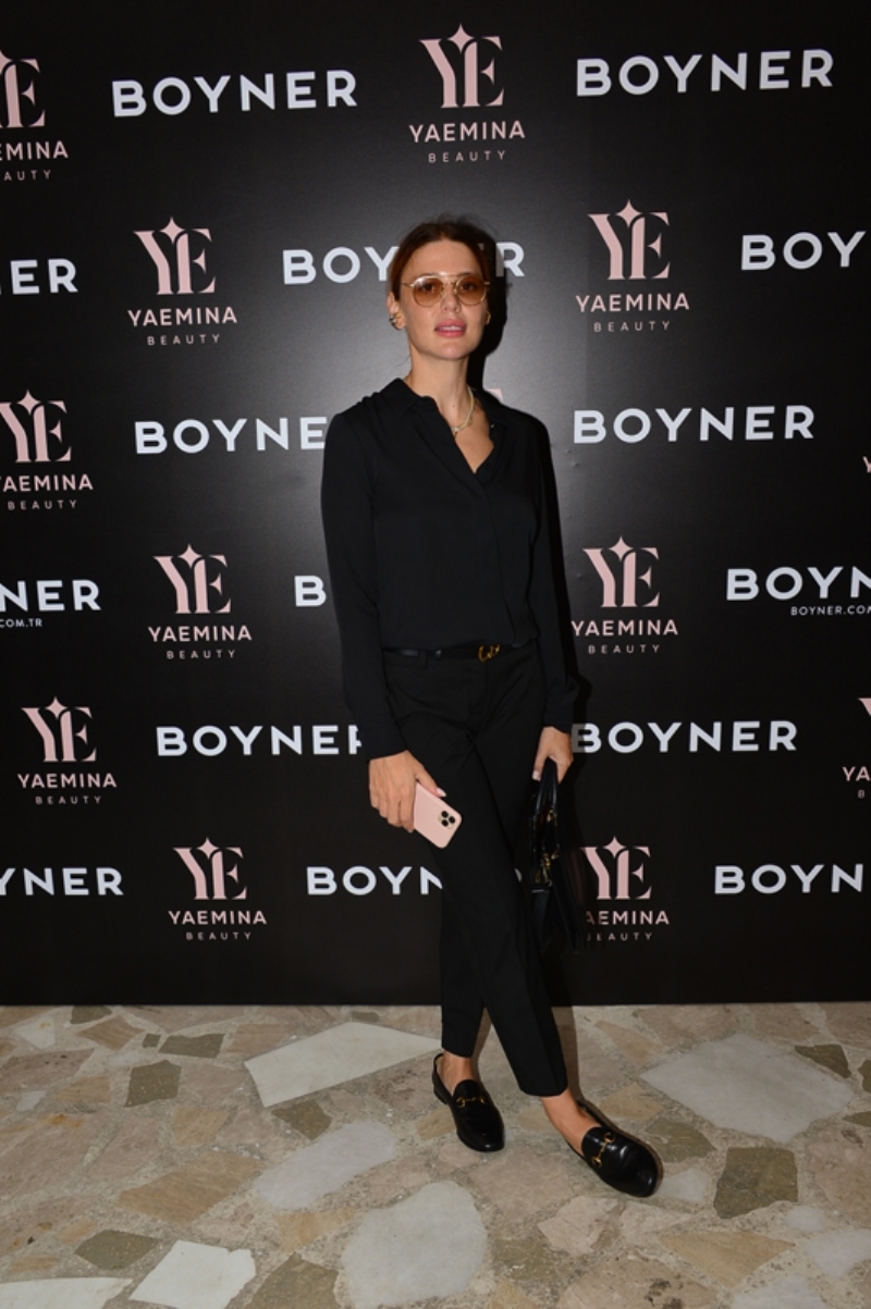 Emina Jahoviç'in Yeni Kozmetik Markası: Yaemına Beauty