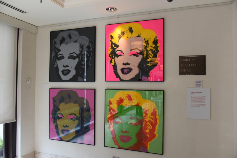 Andy Warhol'un Özel Koleksiyonu