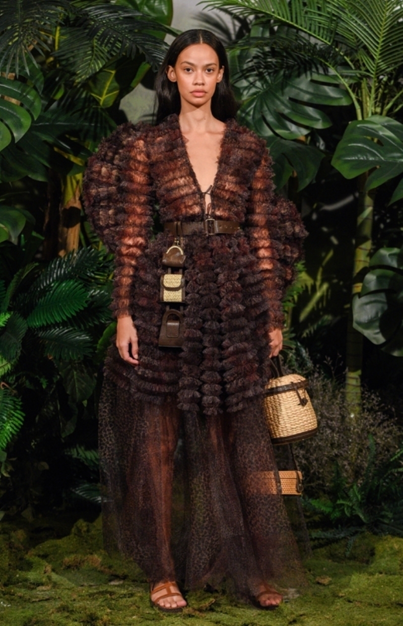 MBFWI'ın 3.Gününden Öne Çıkan Defileler