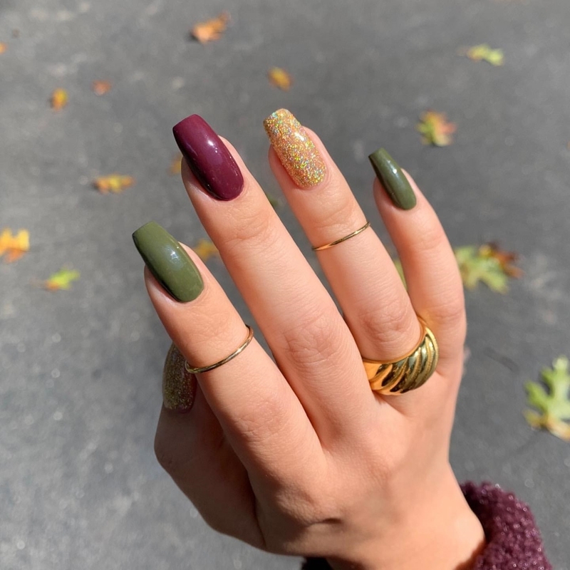 'Nail Art' Önerileri: Bordo Tırnaklar
