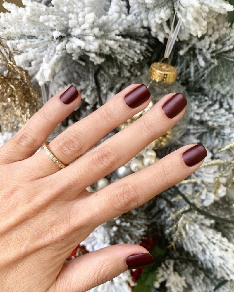 'Nail Art' Önerileri: Bordo Tırnaklar