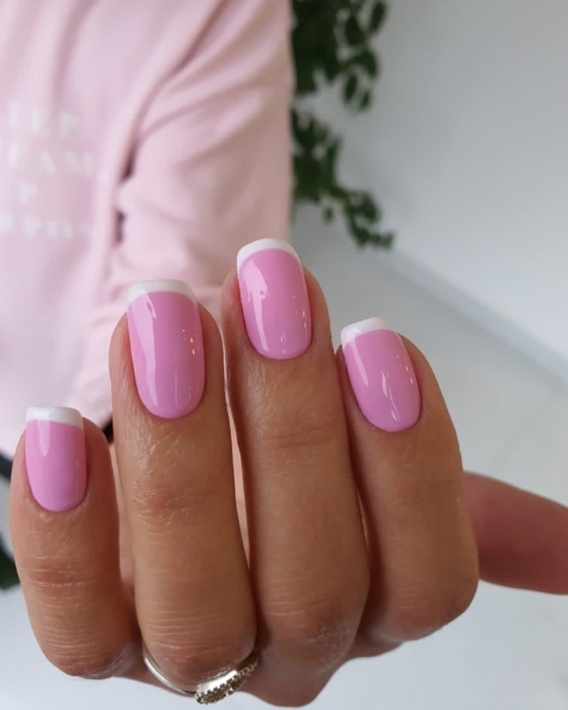 'Nail Art' Önerileri: Pembe Tırnaklar