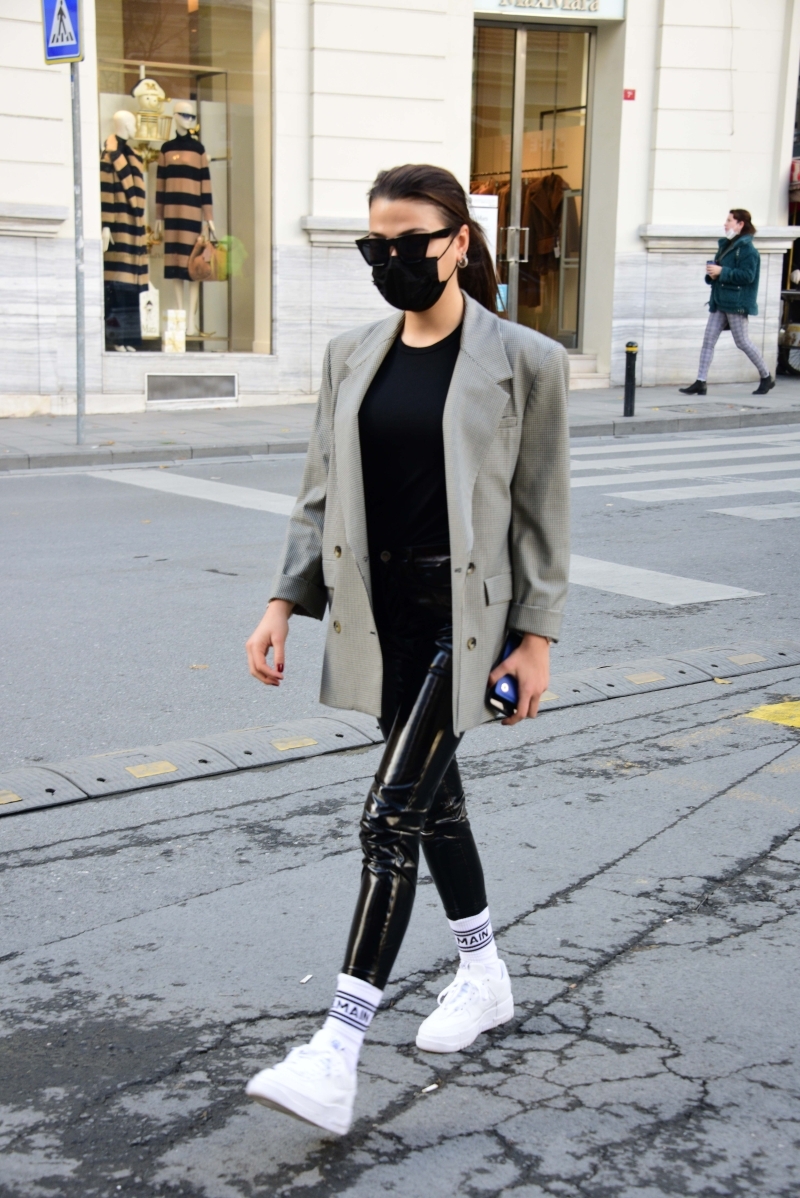 Caddelerde Karşılaştıklarımız