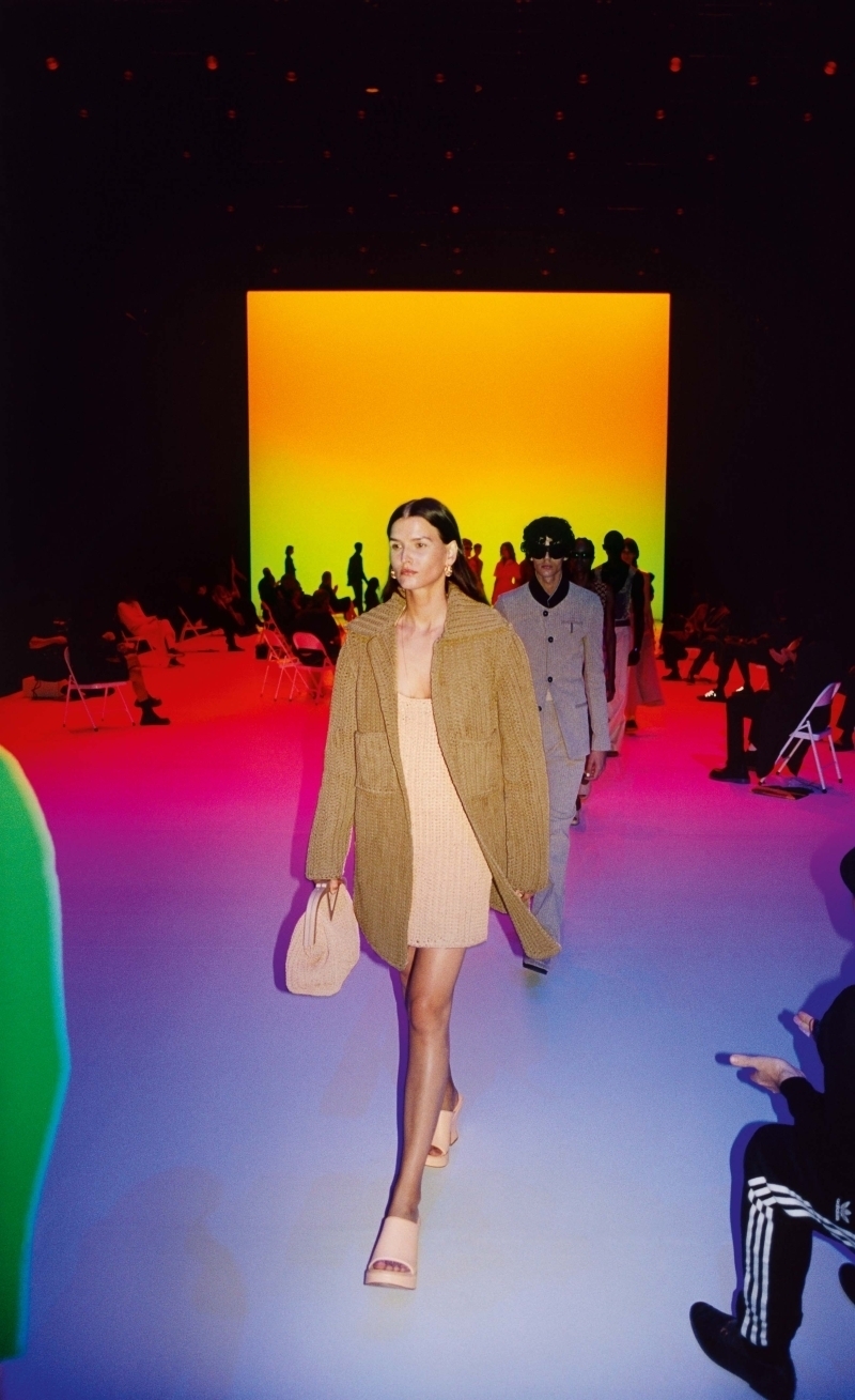 Bottega Veneta'nın Salonuna Davetlisiniz