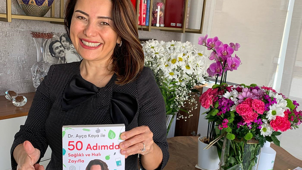 Ayça Kaya'dan “50 Adımda Sağlıklı ve Hızlı Zayıfla”