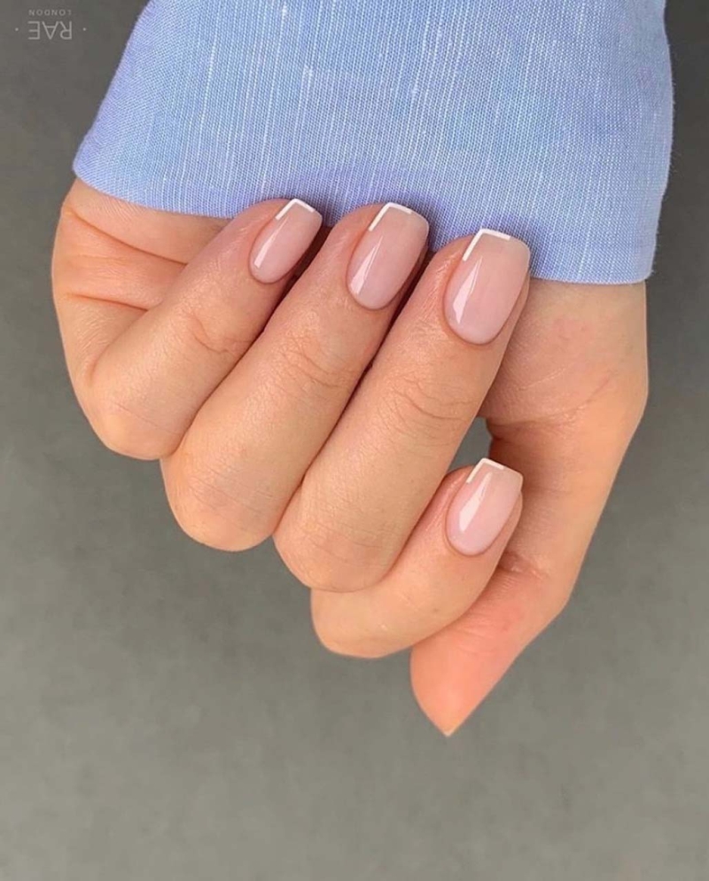 'Nail Art' Önerileri: Nude Tırnaklar