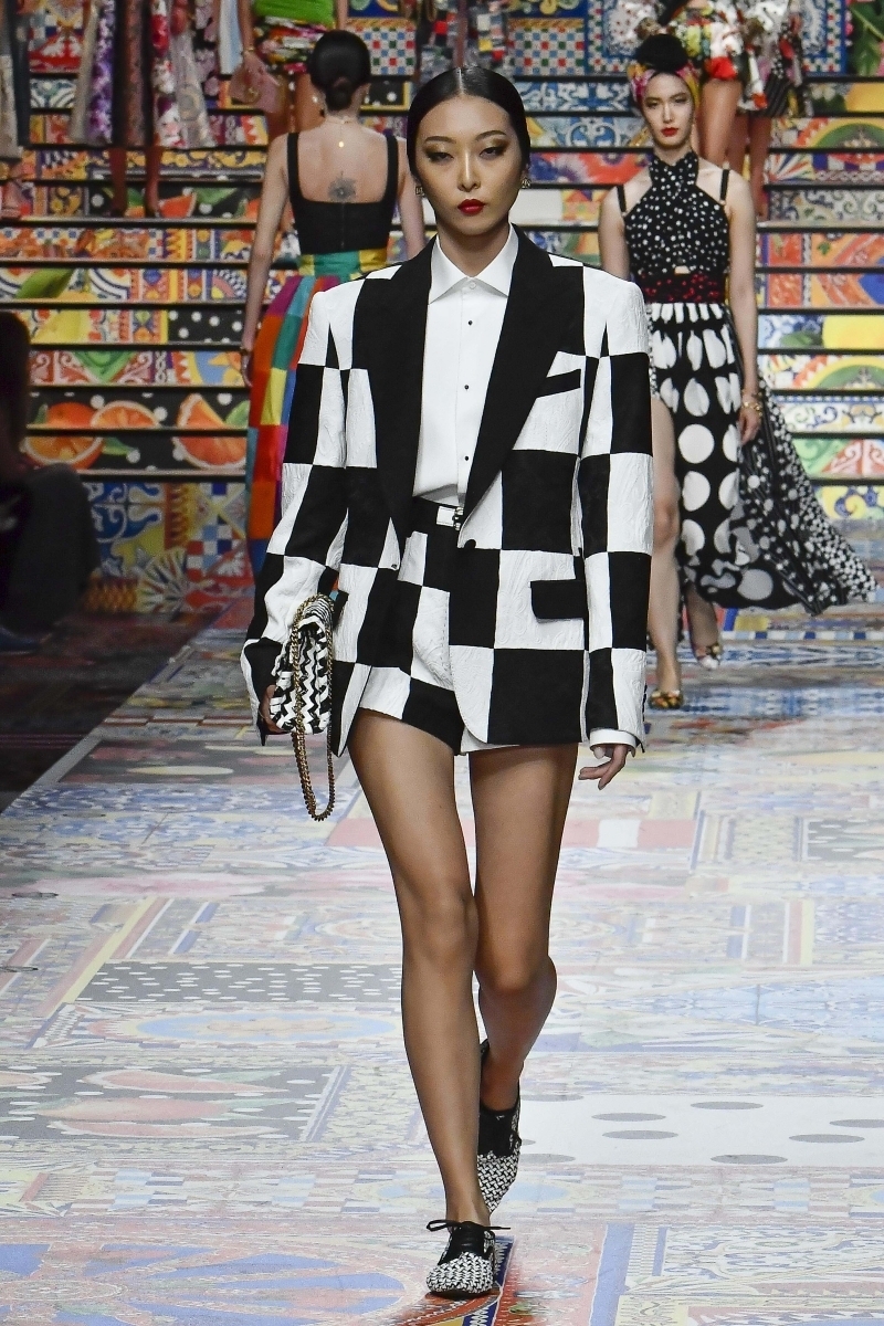 İlkbahar-Yaz 2021 Moda Trendlerine İlk Bakış