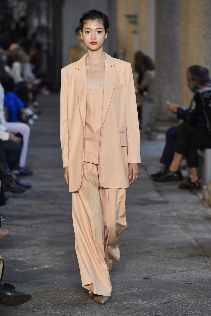 İlkbahar-Yaz 2021 Moda Trendlerine İlk Bakış