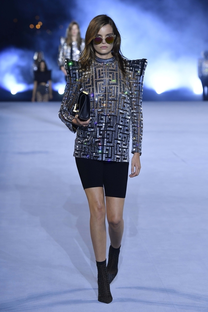 İlkbahar-Yaz 2021 Moda Trendlerine İlk Bakış