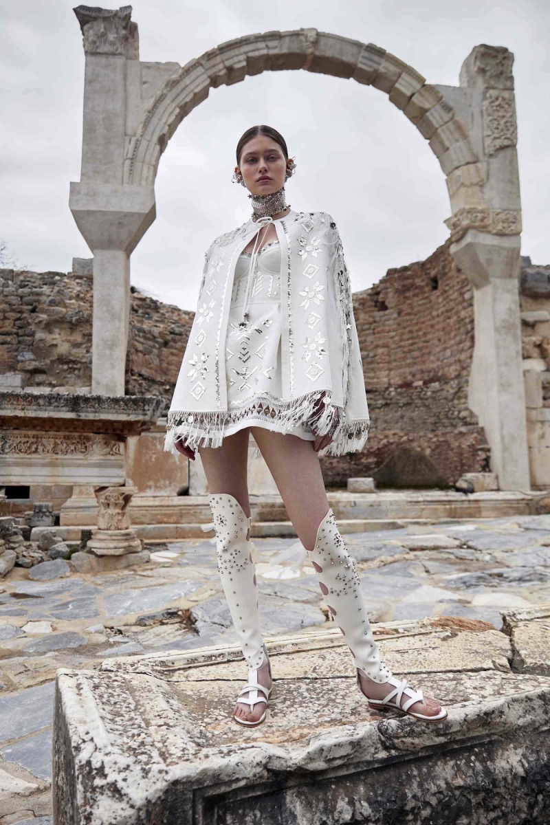 Zeynep Tosun İlkbahar/Yaz 2021 Koleksiyonu