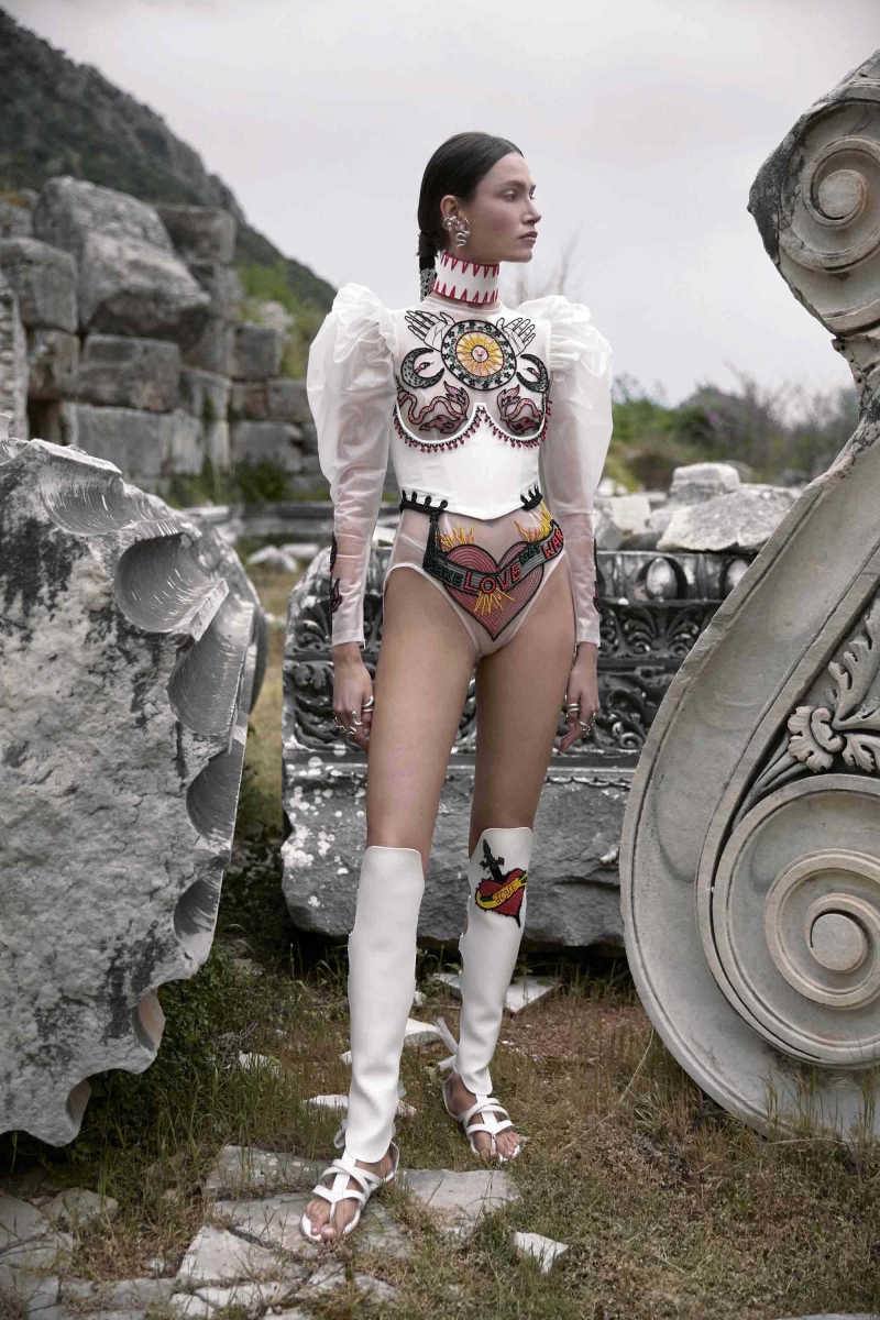 Zeynep Tosun İlkbahar/Yaz 2021 Koleksiyonu