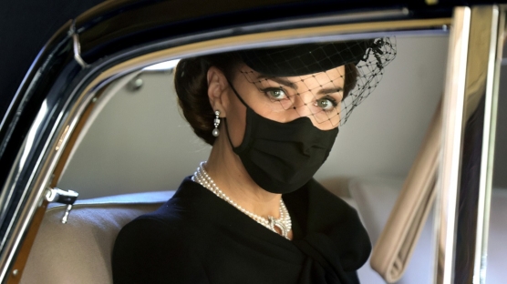 Kate Middleton'ın Dikkat Çeken Mücevher Seçimi