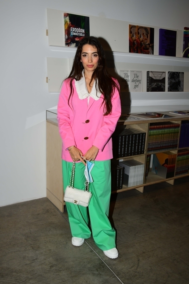 Refik Anadol “Makine Hatıraları: Uzay” Sergisi Daveti