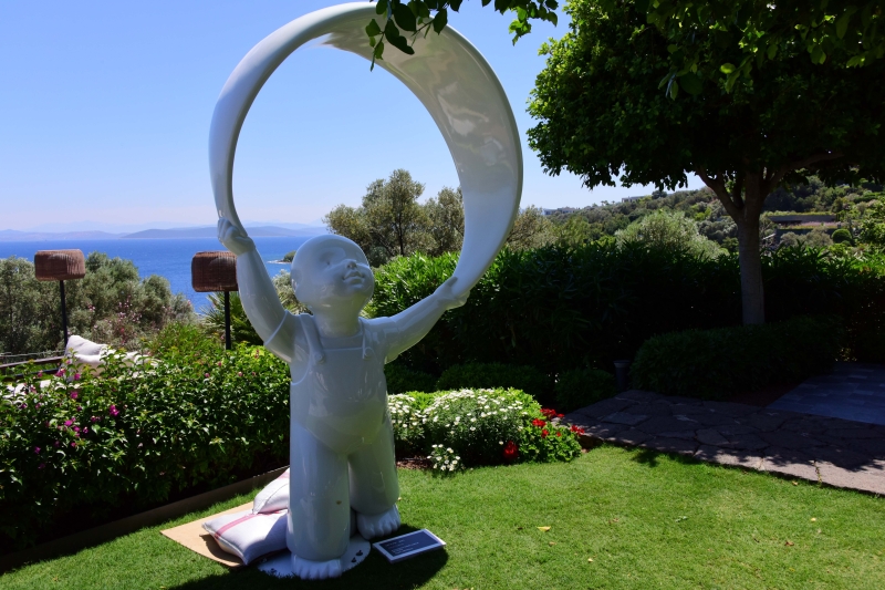 ALEM Art Weekend / "Duvarların Dışında" Sergisi