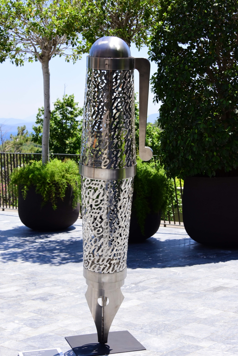 ALEM Art Weekend / "Duvarların Dışında" Sergisi