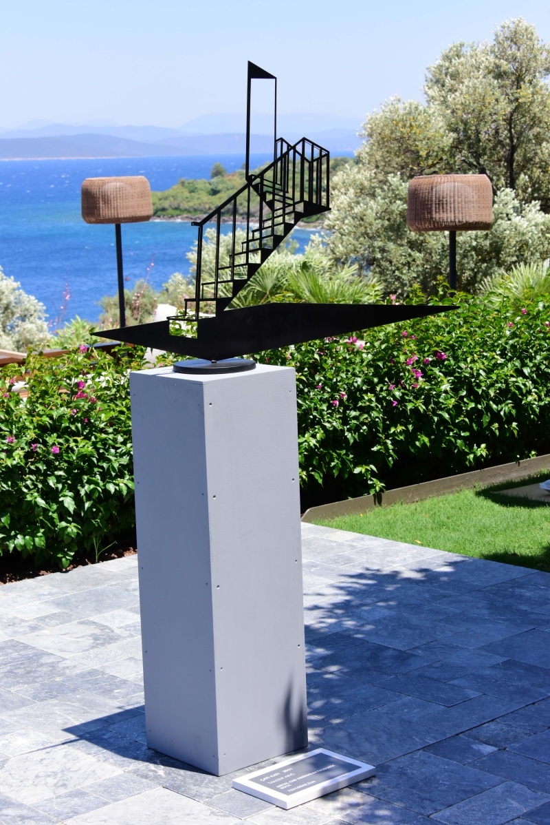 ALEM Art Weekend / "Duvarların Dışında" Sergisi