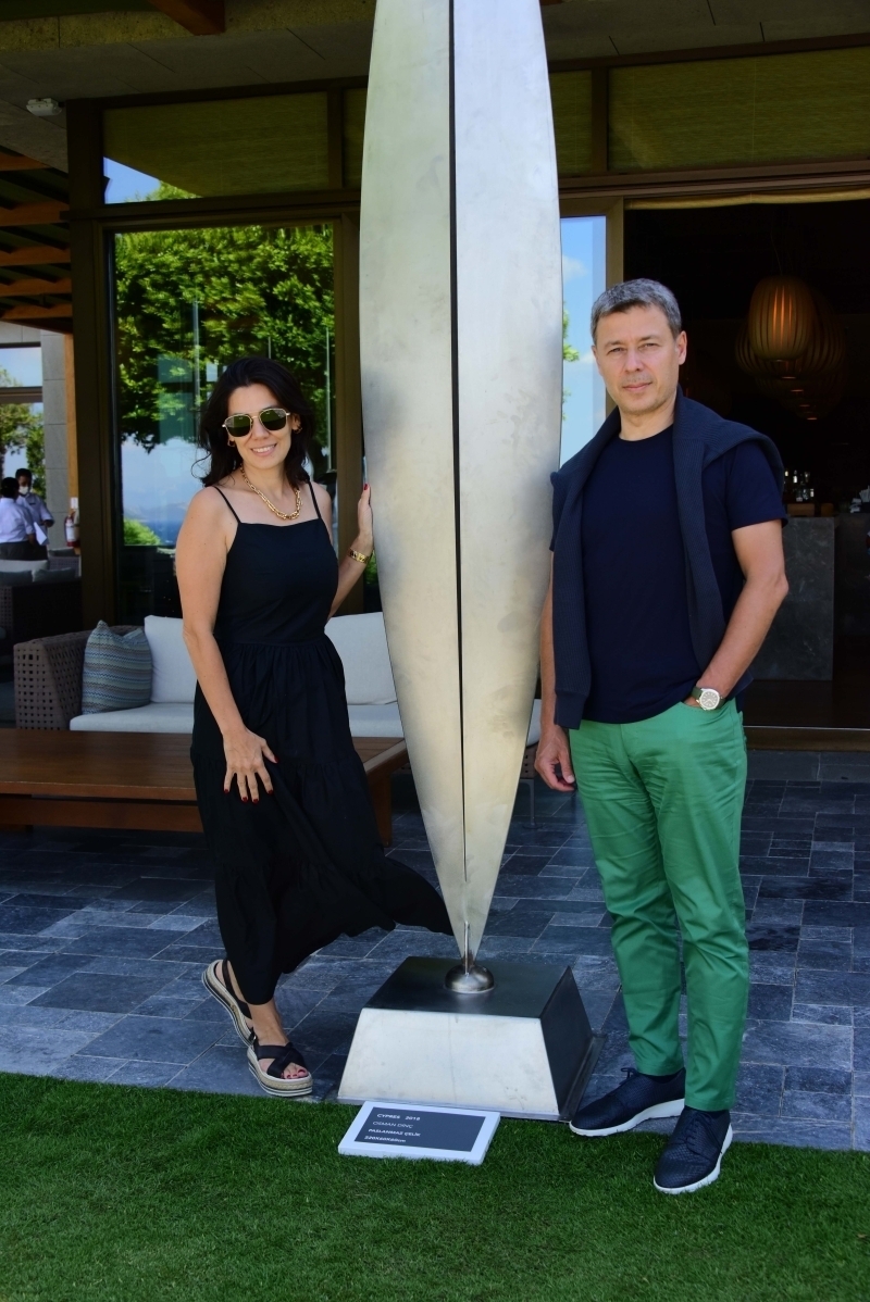 "Duvarların Dışında" Sergi Daveti