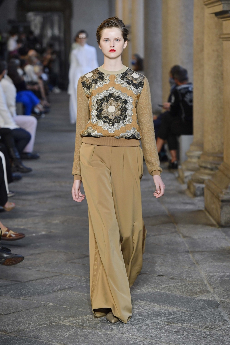 Geniş Paçalı Pantolonlar