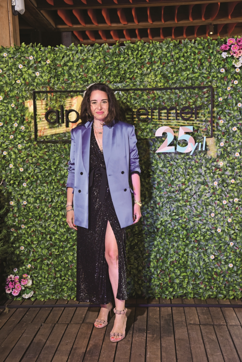 İoki'de Alem Art Dinner