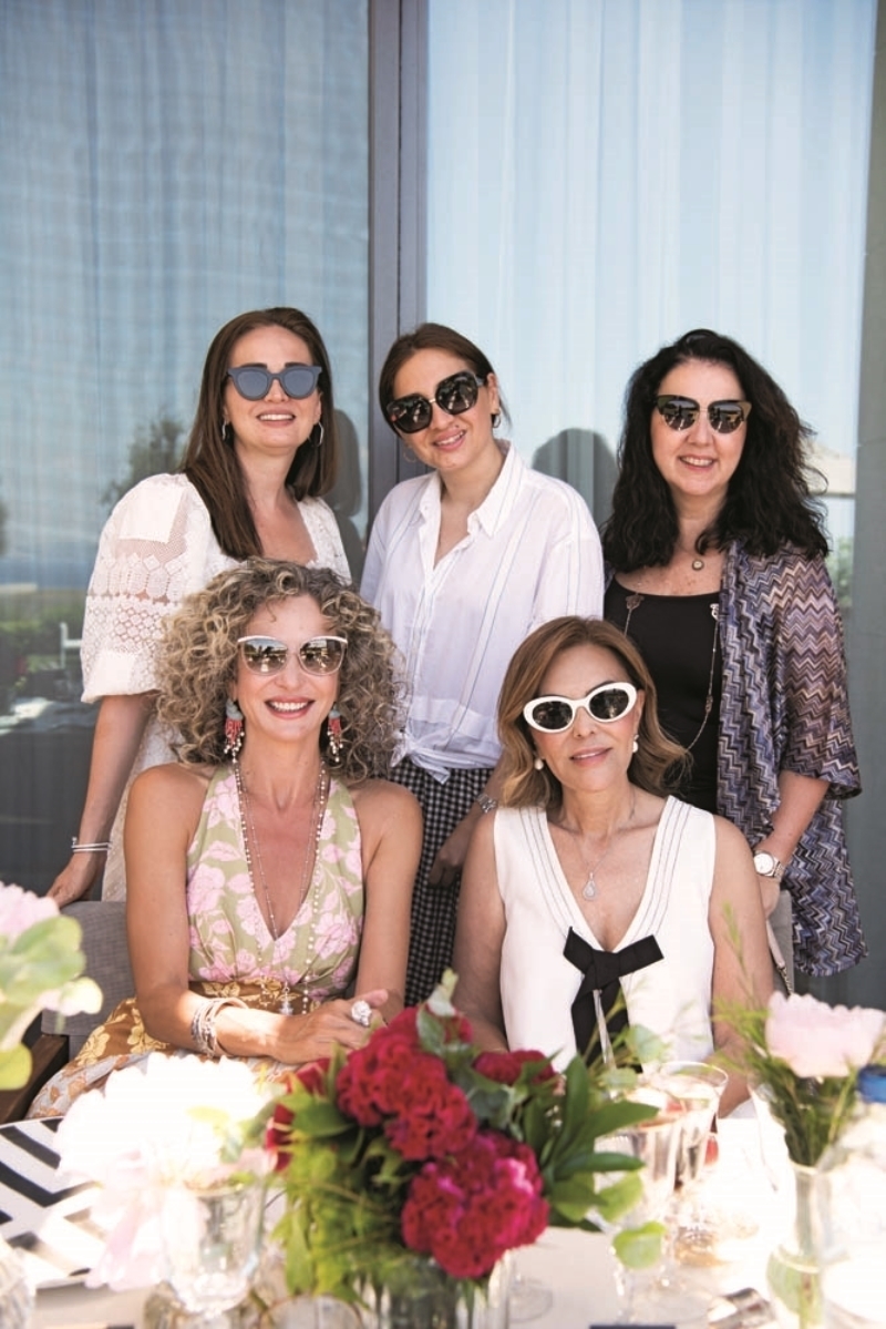 She's Mercedes Daveti