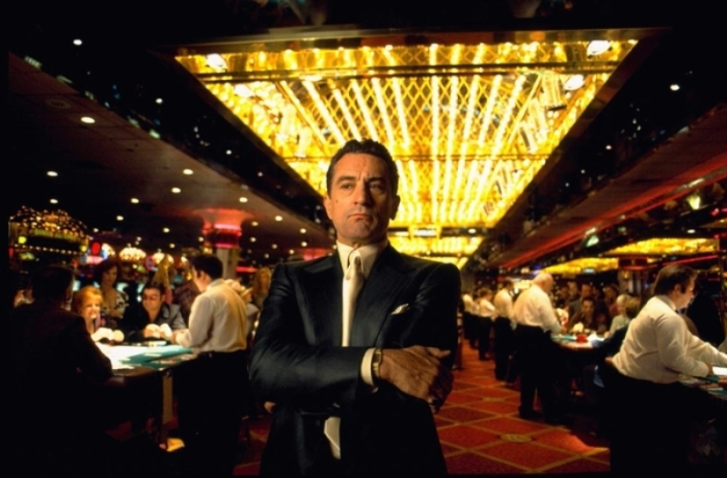 Köstebek ve Para Avcısı Benzeri Filmler Listesi