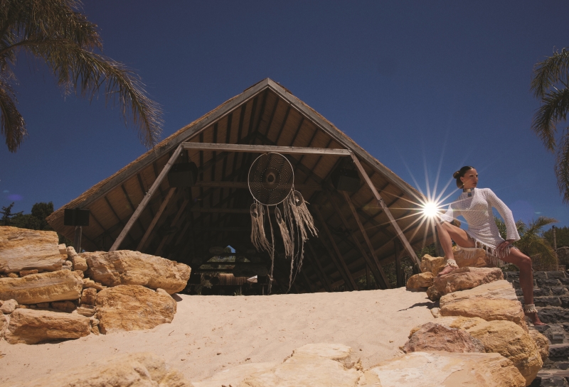 Ece Sükan ile The Beach of Momo'dayız