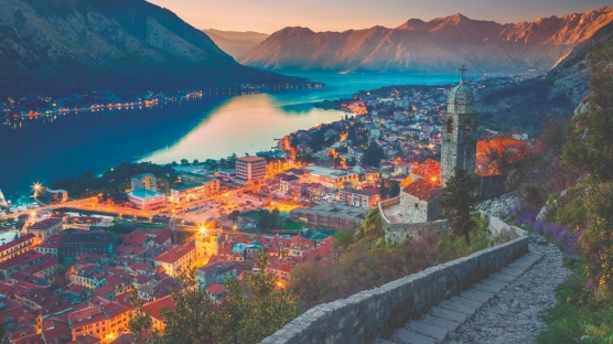 Karadağ'da Gezilecek Yerler; En Popüler Rotalar