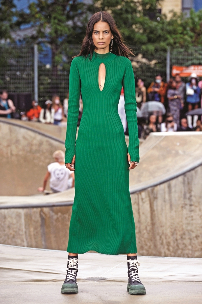 New York Moda Haftası'ndan Öne Çıkan Görünümler