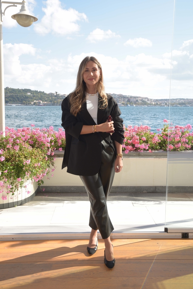 "A Taste of Tiffany" Daveti