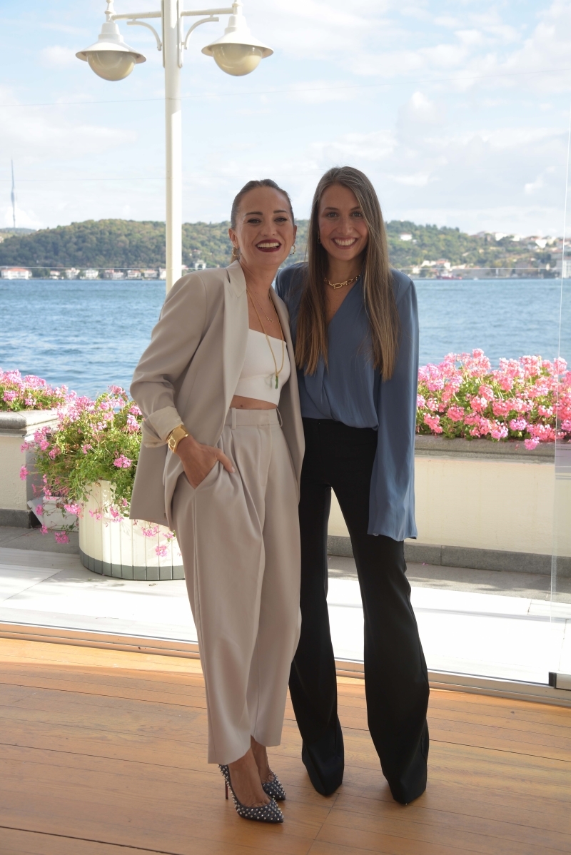 "A Taste of Tiffany" Daveti