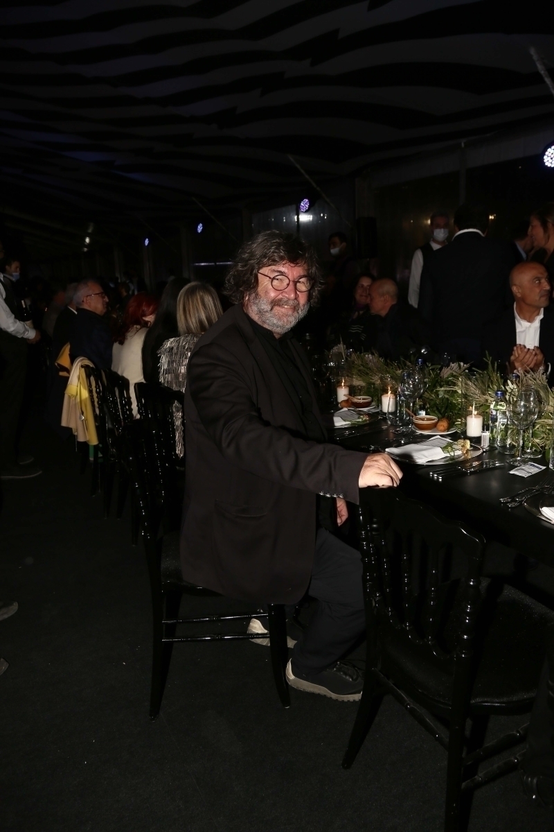 Contemporary Istanbul Ön İzlemesi