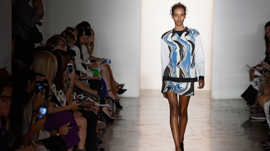 Kemik Erimesi Belirtileri Nelerdir? Kemik Erimesini Önleyen 10 Besin Önerisi