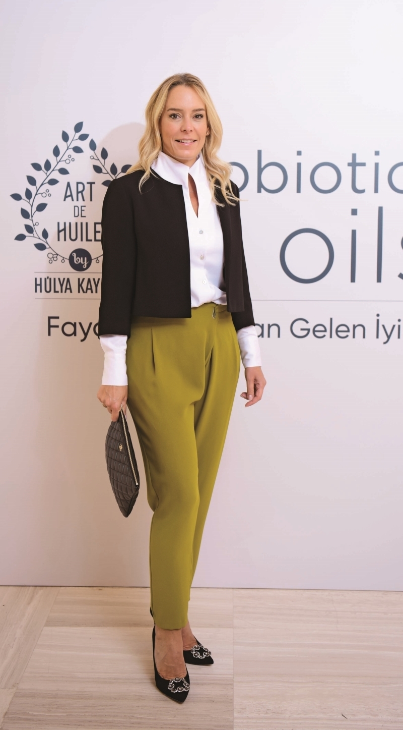 ALEM x Art de Huile Daveti