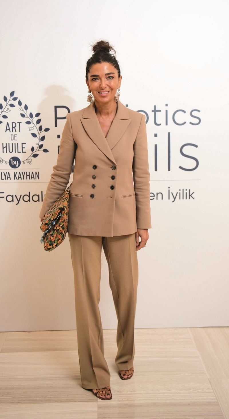 ALEM x Art de Huile Daveti