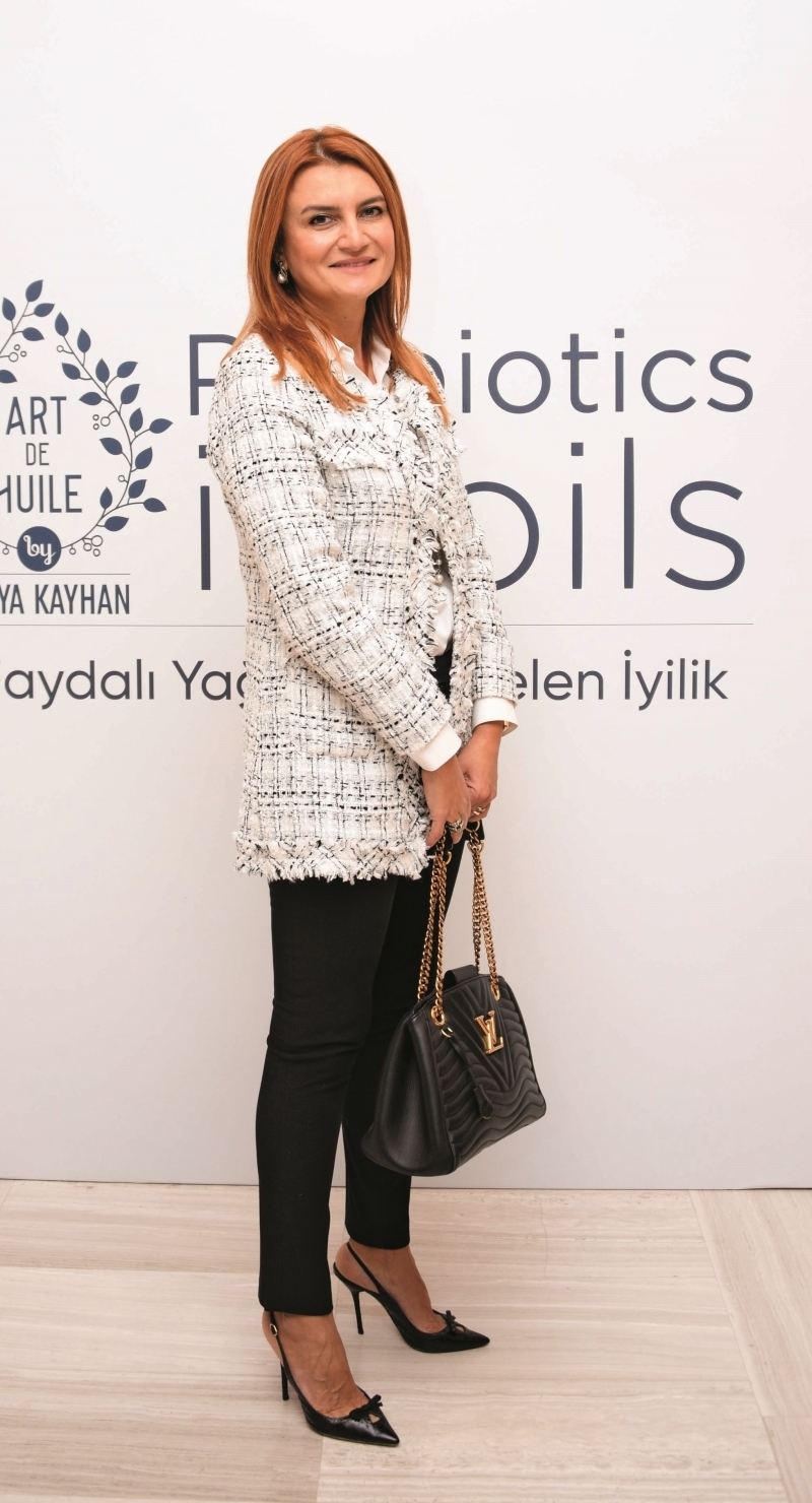 ALEM x Art de Huile Daveti