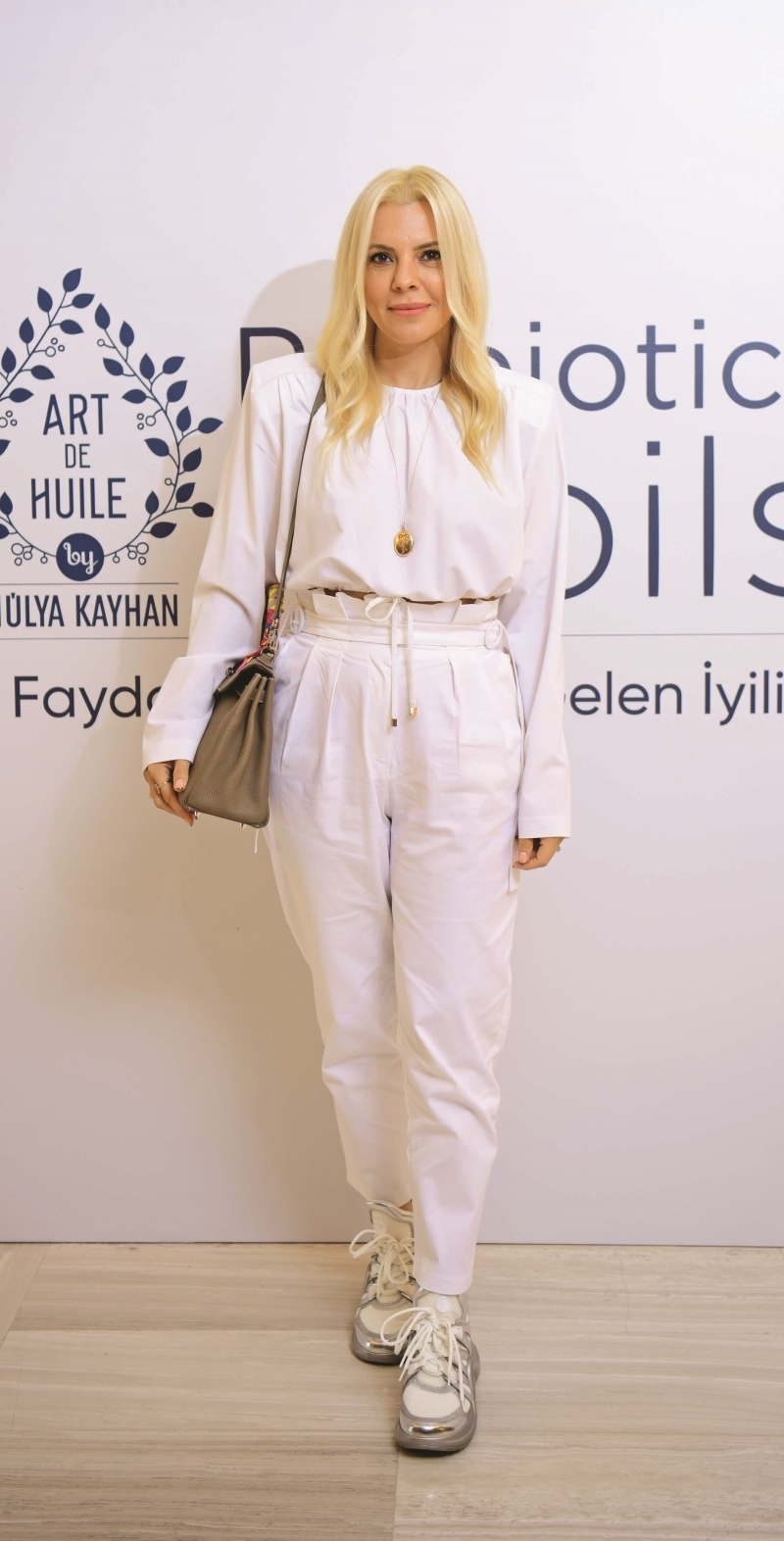 ALEM x Art de Huile Daveti