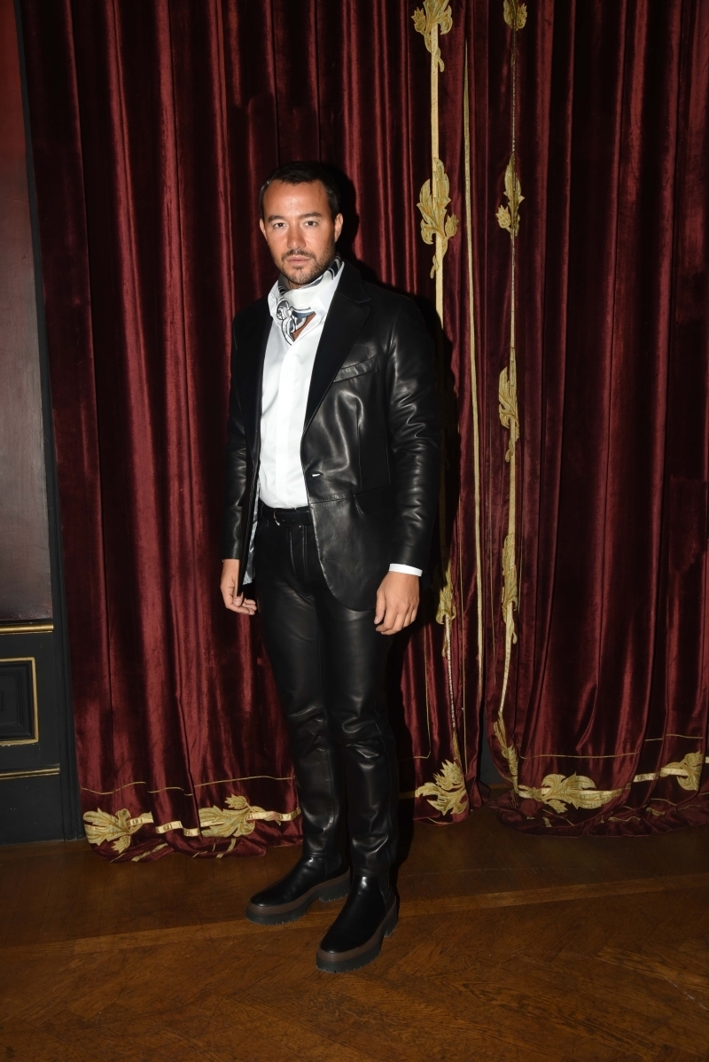 Emir Bahadır X Punto Uomo Daveti