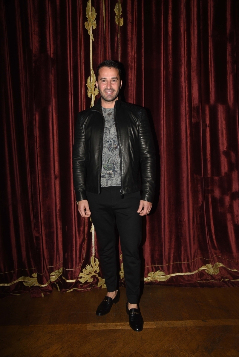 Emir Bahadır X Punto Uomo Daveti