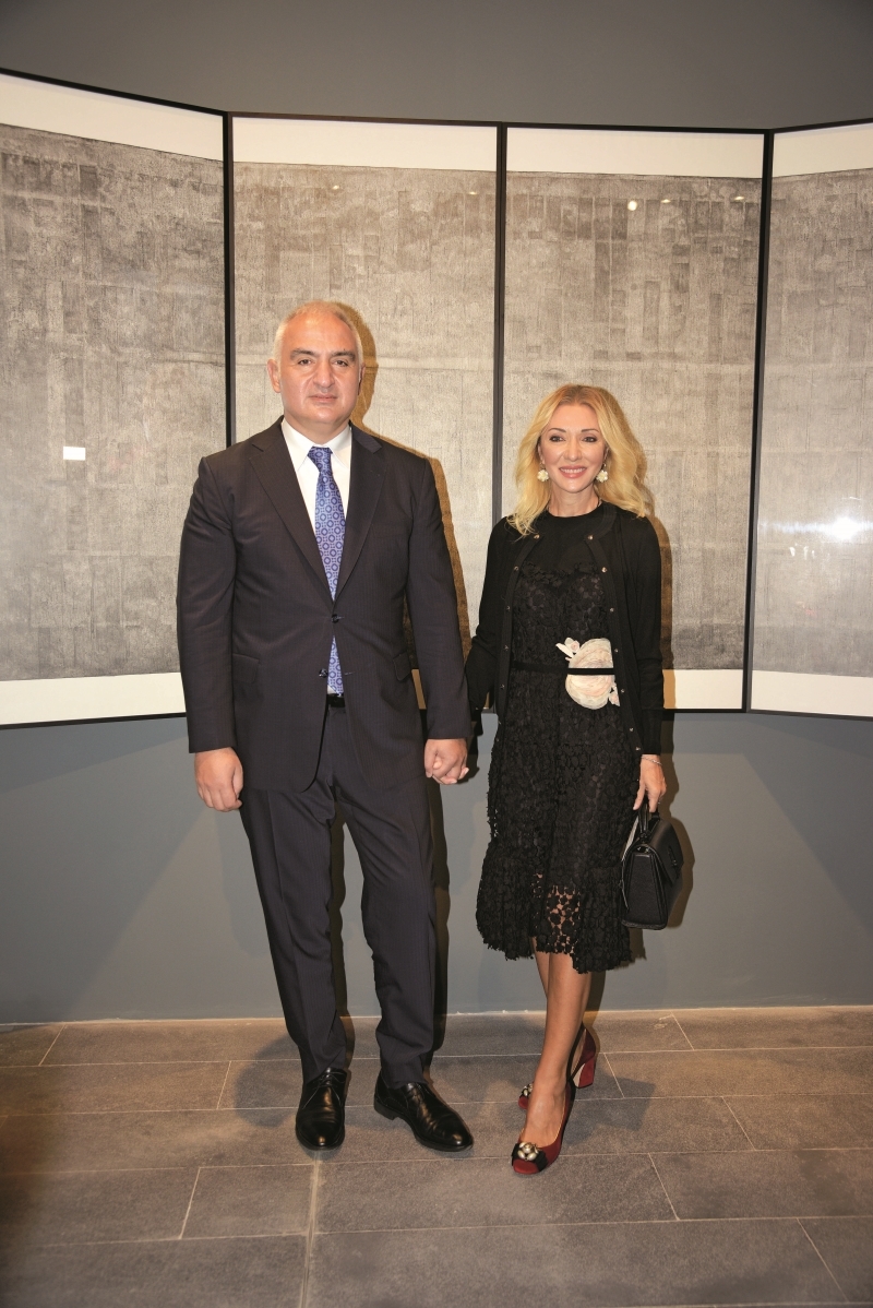 Atatürk Kültür Merkezi'nin İlk Sergi Daveti