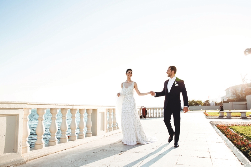 KERİM ÇARMIKLI VE ZEYNEP SELVİLİ EVLENDİ