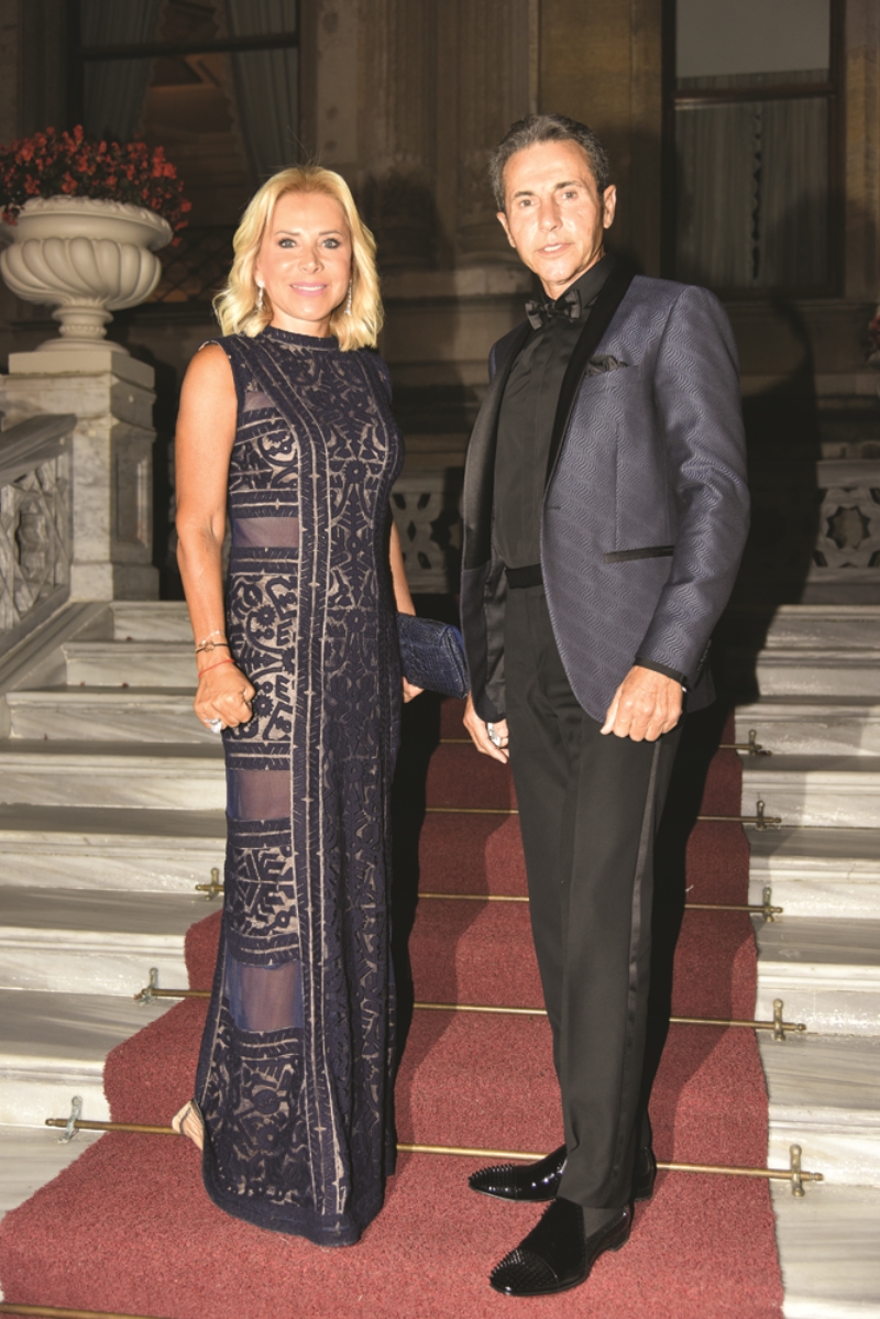 KERİM ÇARMIKLI VE ZEYNEP SELVİLİ EVLENDİ