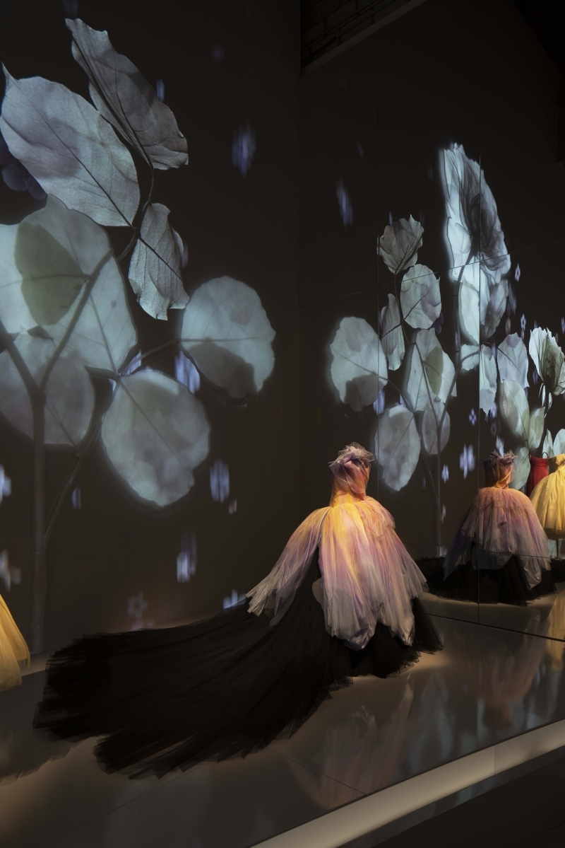 “Christian Dior: Designer of Dreams” Sergisinden Öne Çıkanlar