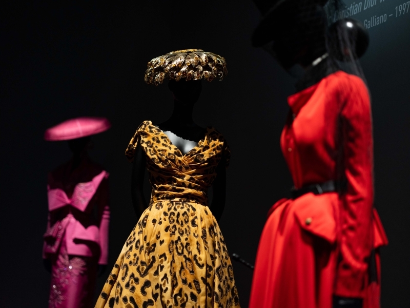 “Christian Dior: Designer of Dreams” Sergisinden Öne Çıkanlar