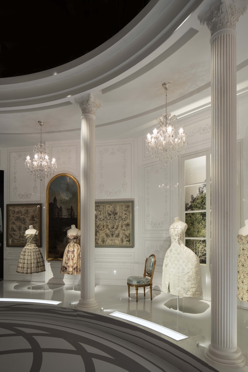 “Christian Dior: Designer of Dreams” Sergisinden Öne Çıkanlar