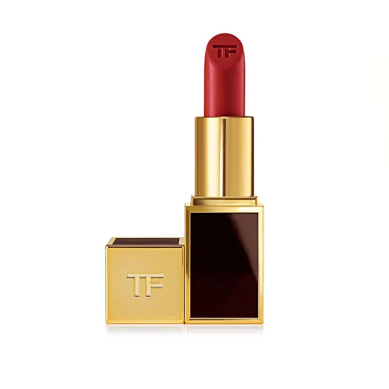 Kırmızı Ruj Hakkında Bilmeniz Gereken Her Şey